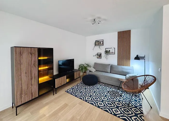 Apartman C- Home4u - With A View Close To Aquapark, Parking In Secured Area *