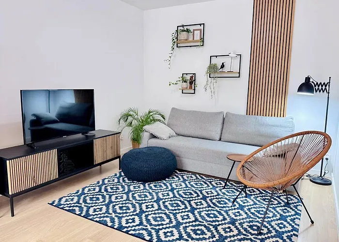 Apartman C- Home4u - With A View Close To Aquapark, Parking In Secured Area